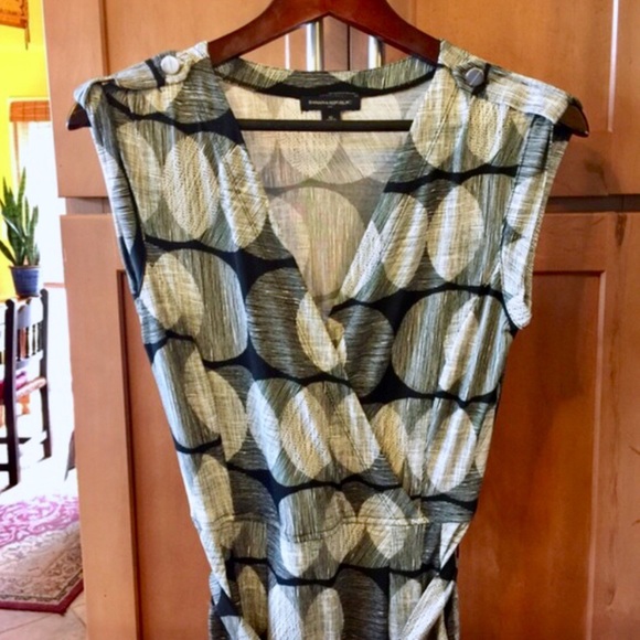 Banana Republic geometric dress - Picture 4 of 7